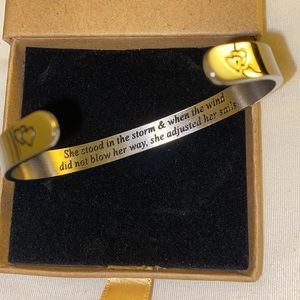 NOT AVAILABLE - already given to my first customer